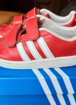 Кроссовки adidas кожаные оригинал