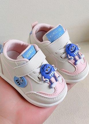 Кросівки для малюків