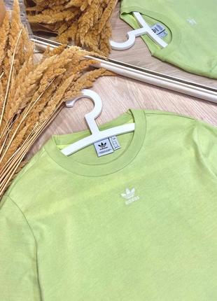 Футболка від adidas, оригінал😍6 фото