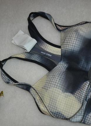 Топ с паралоном,качество,70 а