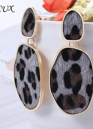Leopard bicux