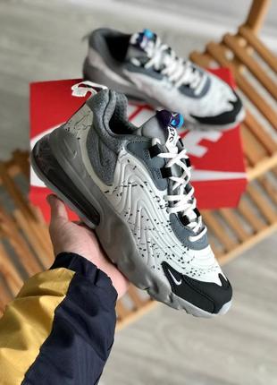 Кроссовки nike 270