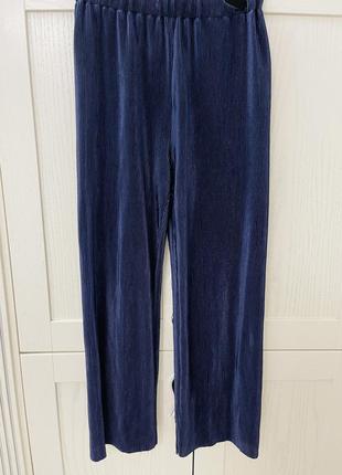 Стильні брюки .