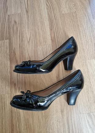 Кожаные туфли clarks4 фото