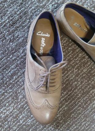 Оксфорди clarks softwear! жіночі туфлі з натуральної шкіри3 фото