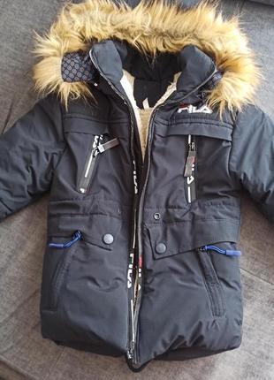 Зимняя куртка на мальчика