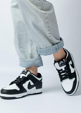 Женские оригинал 38й nike dunk low black/white