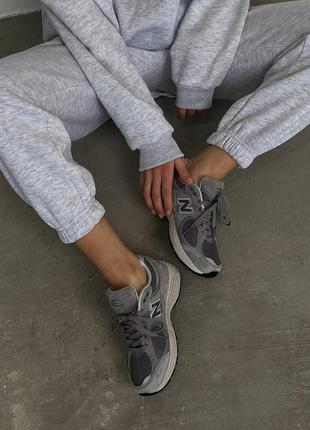 Жіночі кросівки new balance 2002r grey спортивні кросівки повсякденні стильні кросівки nb6 фото