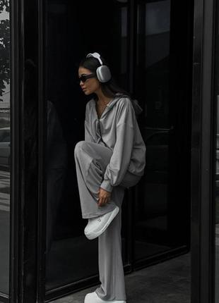Женский спортивный casual серый костюм двойка кофта+брюки плюш велюр тренд 20232 фото