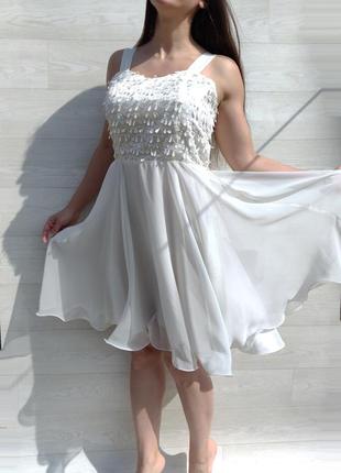 Красивое нежное молочное платье франция3 фото