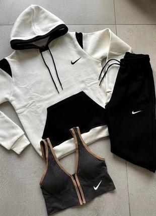 Спортивный костюмчик от nike 😍