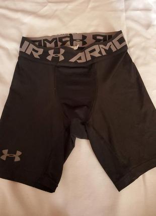 Компресійні шорти under armour