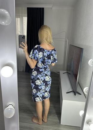 Платье в цветочный принт 3
