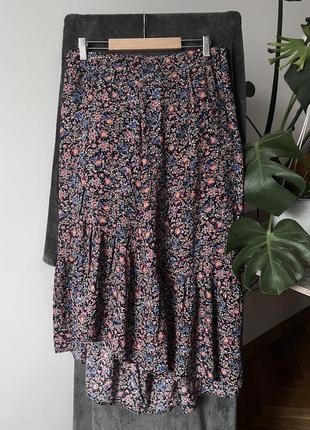 Великолепная юбка-миди в цветочный принт