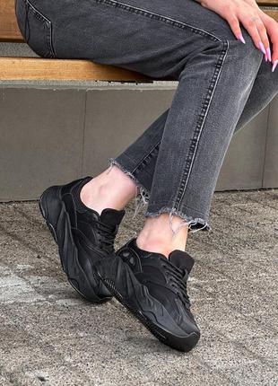 Чорні кросівки в стилі бренду, 37 (24 см)4 фото