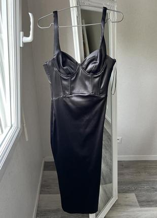 Корсетное платье zara шелковое черного цвета3 фото