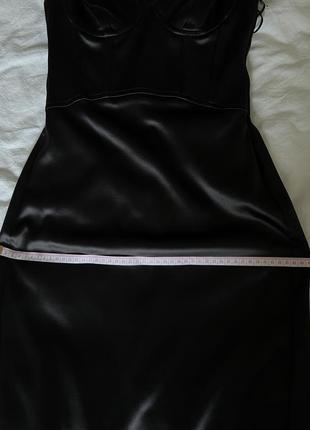 Корсетное платье zara шелковое черного цвета7 фото