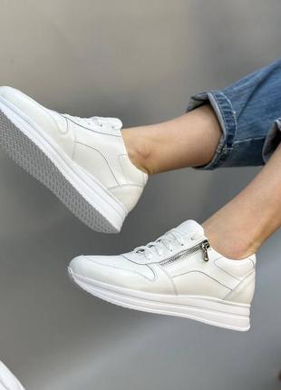 Кроссовки женские из натуральной кожи и замши