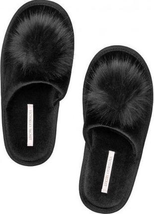 Тапочки victoria’s secret velour pom pom black slippers