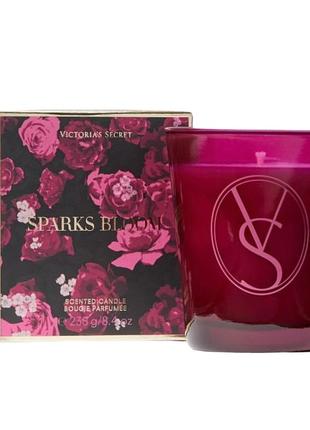 Свеча victoria’s secret sparks bloom scented candle 238 г
