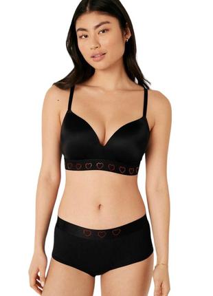 Комплект белья pink victoria’s secret wireless shine red hearts push-up bra со стразами 75a черный