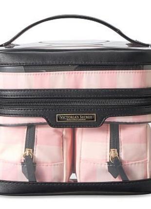 Набор косметичек victoria’s secret 4-in-1 train case signature iconic stripe