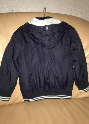 Куртка ветровка h&m, 110 размер 4-5 лет2 фото