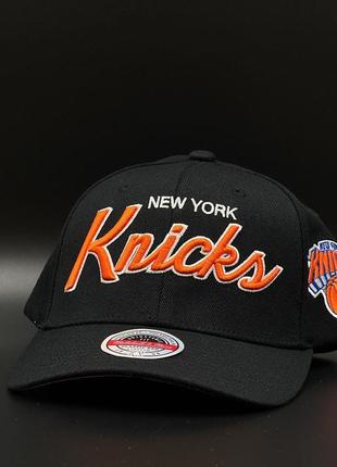 Оригинальная черная кепка mitchell & ness nba new york knicks