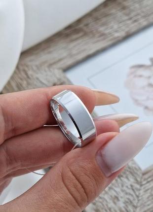 Обручка з білого золота американка гладка класична широка з фаскою по краях