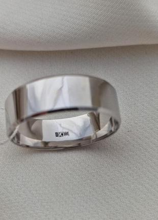 Обручка з білого золота американка гладка класична широка з фаскою по краях