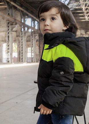 Демісезонна дитяча куртка з світловідбиваючими вставками light green boy на хлопчика 146 см.
