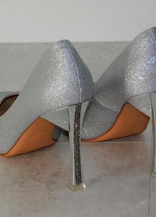 Лодочки женские серебристые стильные каблук камни хит10 фото