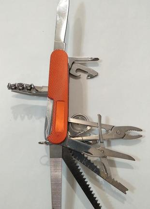 Ніж складаний мультитул