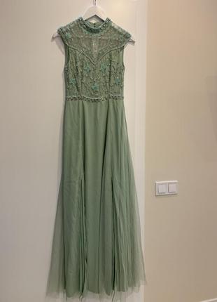 Бирюзовое длинное платье с бисером и разрезом8 фото