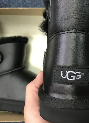 Женские угги ugg mini bailey button leather 36.37.39.402 фото