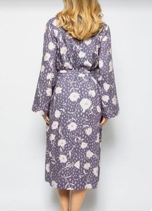 Жіночий халат із запахом у квітковий принт фіолетовий cyberjammies serena2 фото
