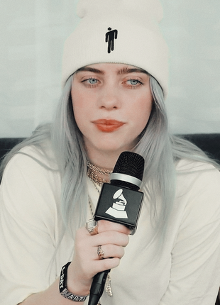 Шапка билли айлиш billie eilish белая6 фото