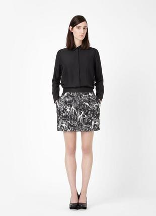 Белая черная разноцветная короткая юбка мини дизайнерская на резинке с карманами cos