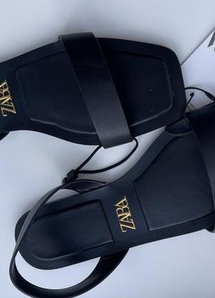 Zara босоножки натуральная кожа