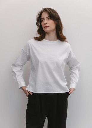 Женская рубашка с пуговицами на спинке белая modna kazka mkaz6500-2