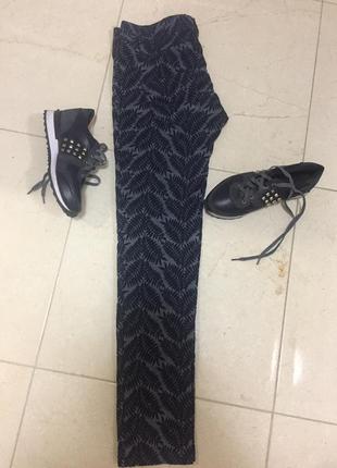 Брюки узкачи