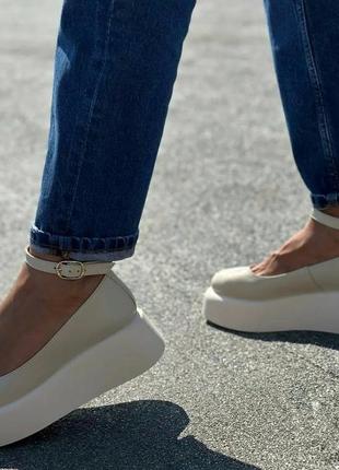 Стильные женские туфли на платформе с пряжкой натуральная кожа цвет бежевый размер 40 (26 см) (49703)2 фото