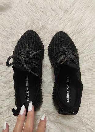 Кроссовки adidas yeezy  boost4 фото