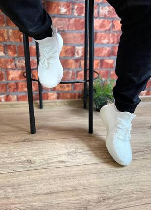 Мужские кроссовки adidas yeezy boost