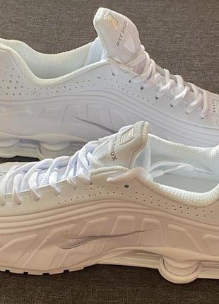 Оригінальні чоловічі кросівки nike