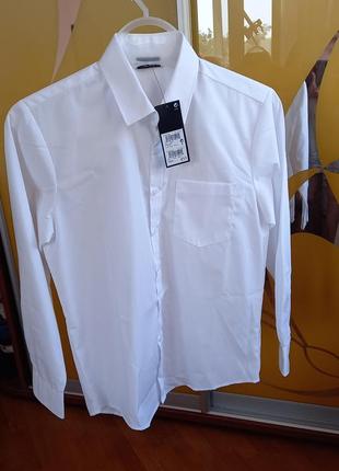 Базова біла сорочка