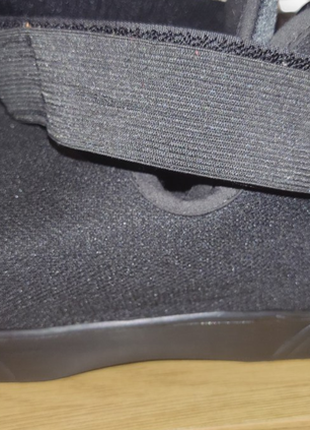 Розвантажувальний післяопераційний черевик медичне взуття на гіпс8 фото
