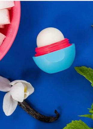 Бальзам для губ eos vanilla mint super soft shea lip balm sphere2 фото