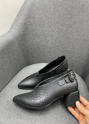 Ботильйони туфлі з італійської шкіри та замші жіночі на підборах