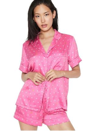 Сатиновая пижама victoria's secret satin short pajama set pink hearts m розовая